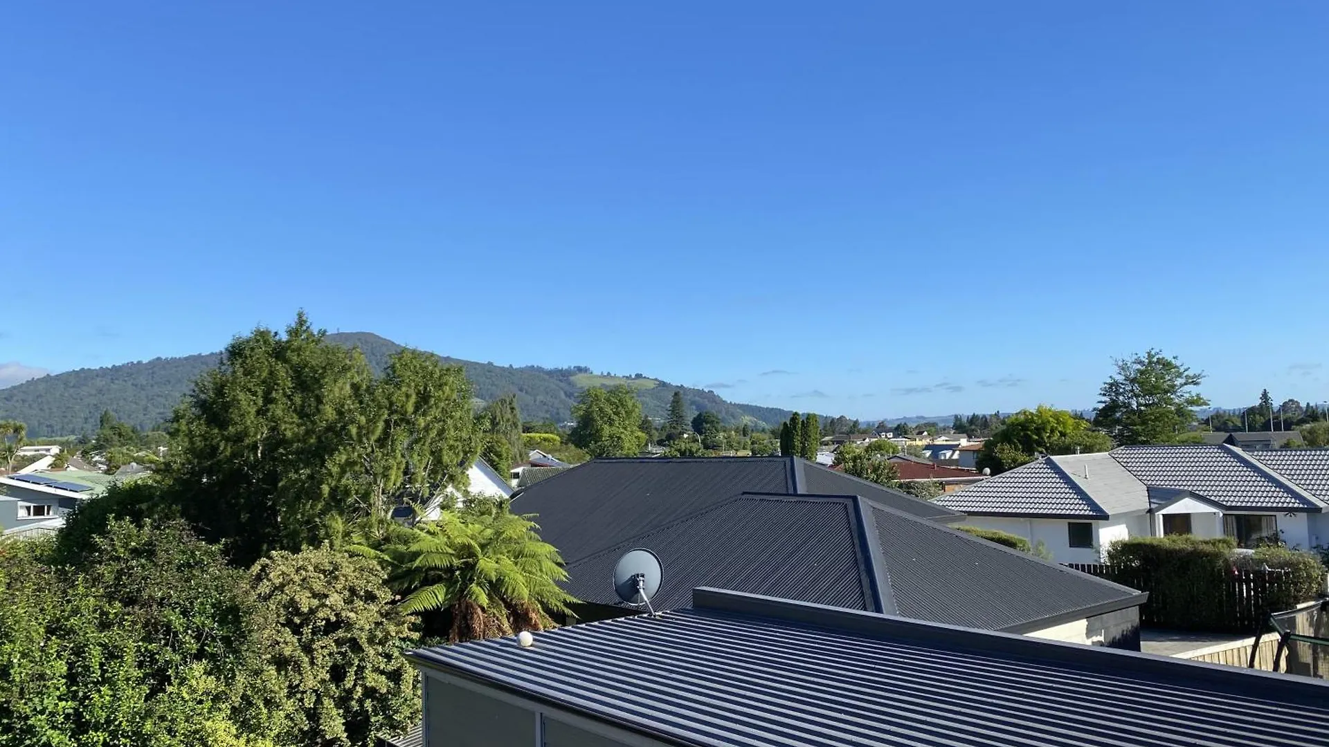 Holiday home Spacious Retreat With Mountain View Rotorua